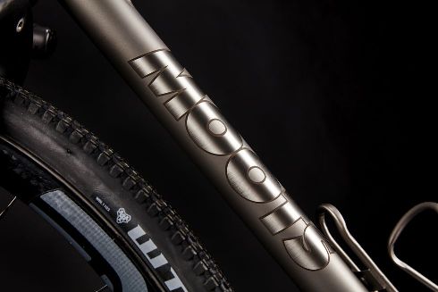 Bicycling Magazine Tests the Moots Routt RSL