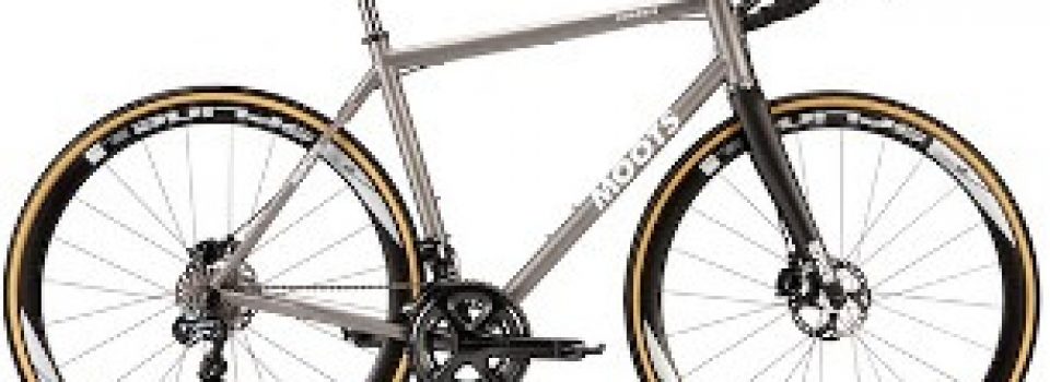 Moots Vamoots DR – One of the Most Proven Titanium Road Frames Available with Disc Brakes