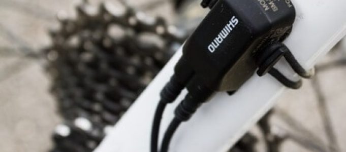 The Shimano "D-Fly" Shows What Gear You are in on Your Di2 Bike